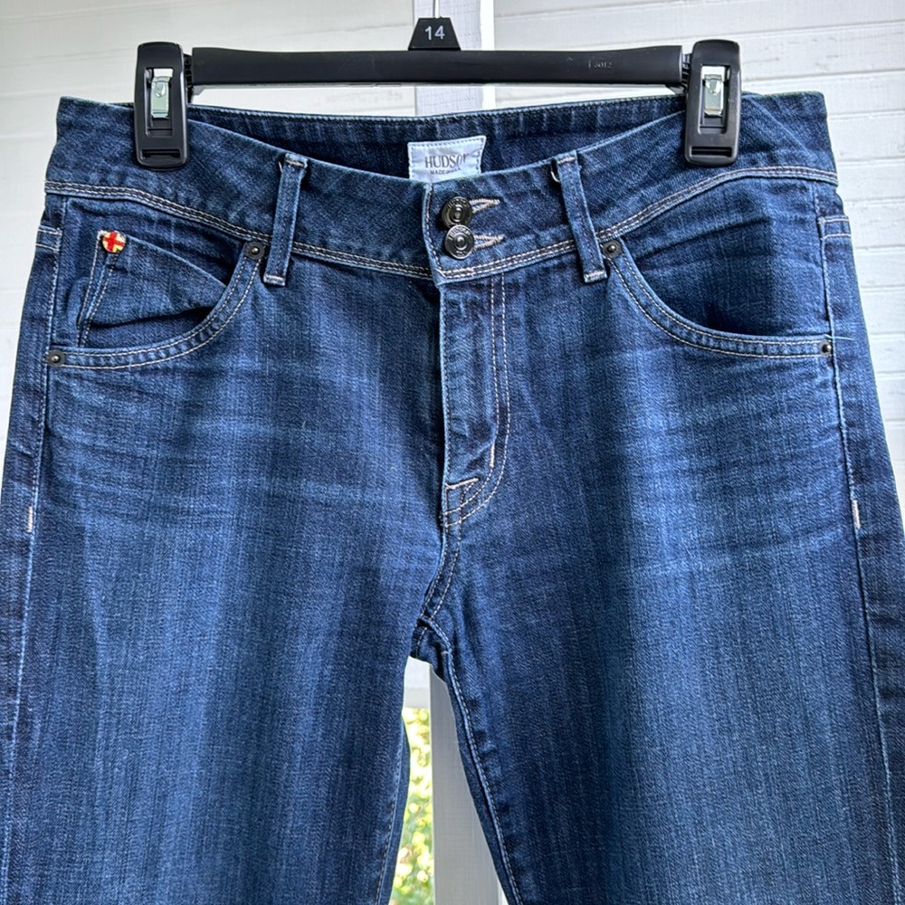 USA Hudson jeans, Beth midrise baby boot two button closure, size 29